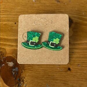 🍭 5 for $30 Green Glitter Leprechaun Hat Earrings